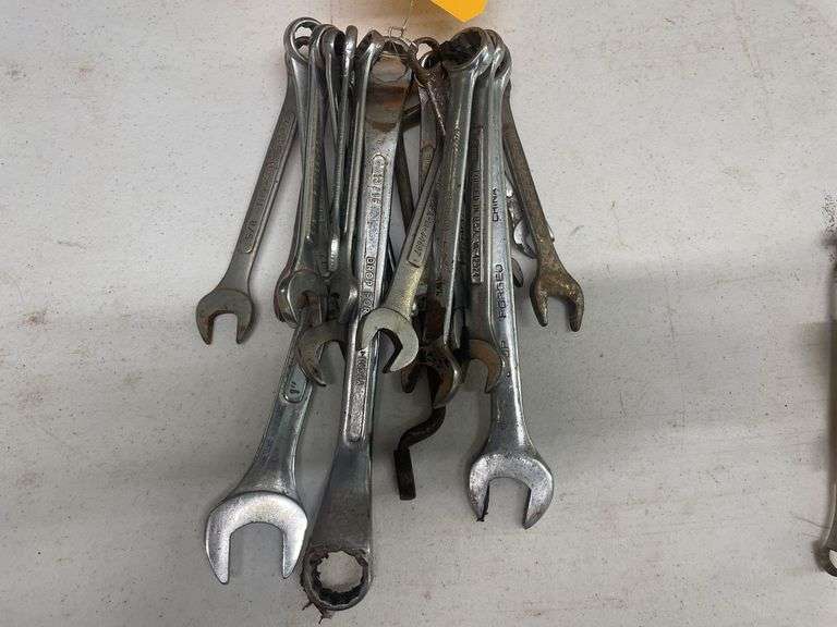 Lot of (20) Wrenches image