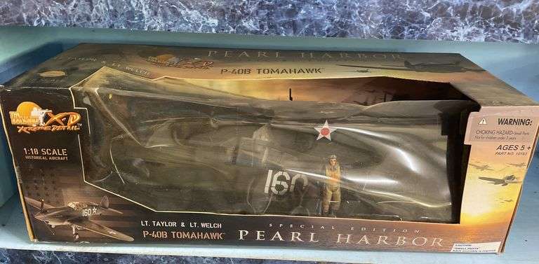 Pearl Harbor P-40B Tomahawk Model Plane image