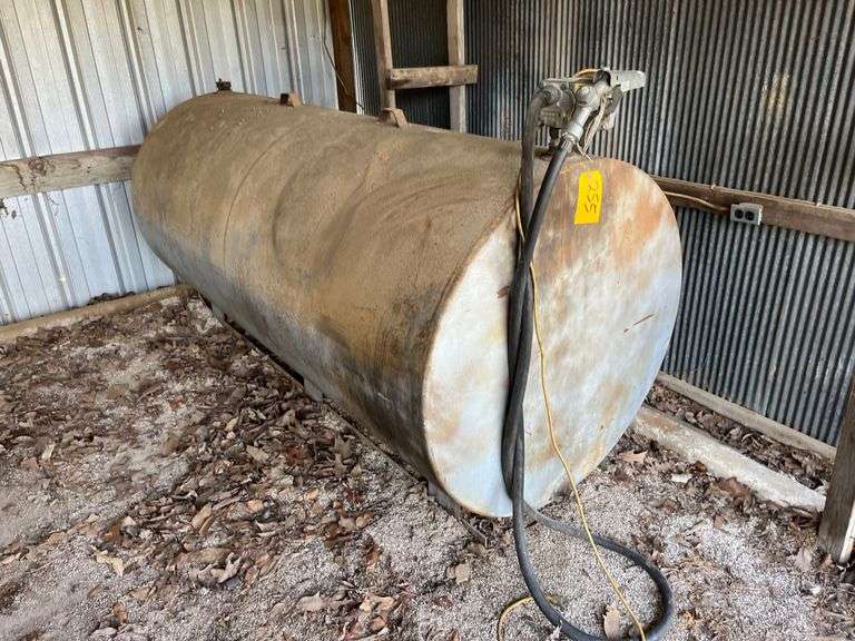 Fuel Tank with 110 Volt Fuel Pump