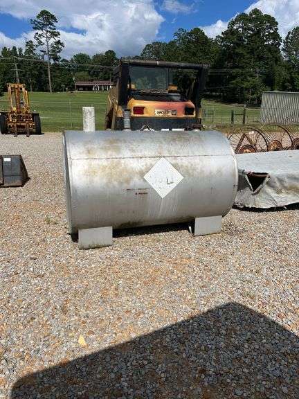 250-Gallon Fuel Tank image