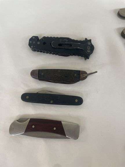(4) Folding Pocket Knives