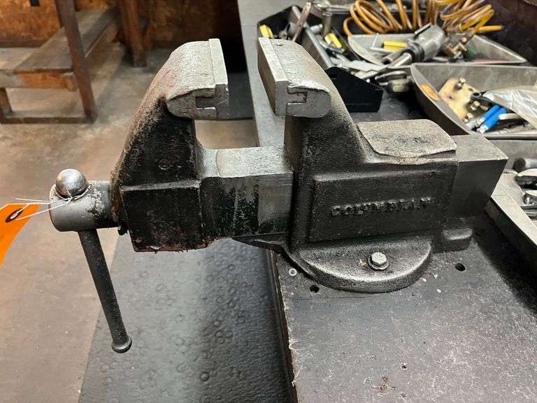 Columbian 3 1/2" Vise