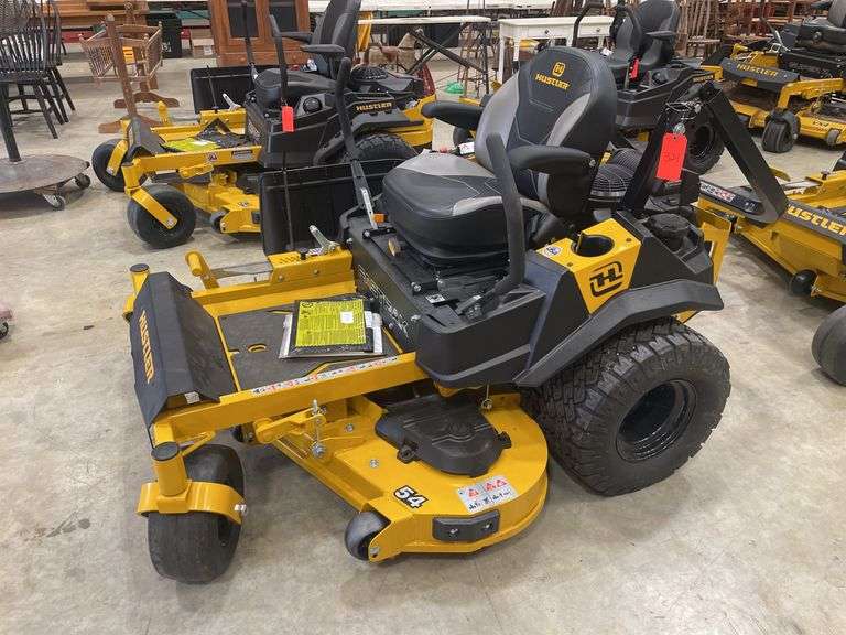 2024 Hustler Fastrak 54" Zero Turn Mower