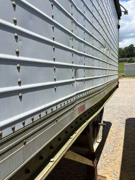 1992 Wilson Hopper Bottom Trailer