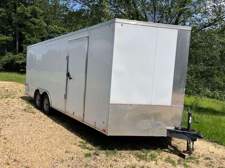 2020 LGS TX Enclosed Trailer