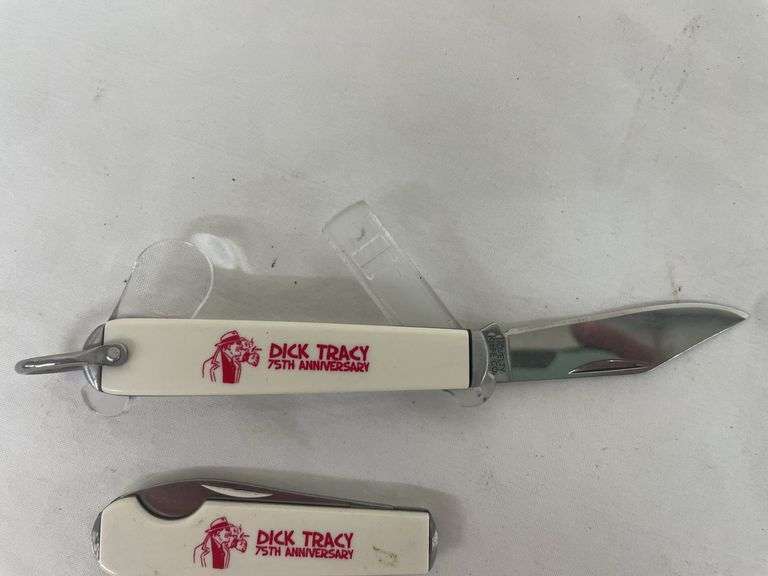 (4) Dick Tracy Novelty Pocket Knives