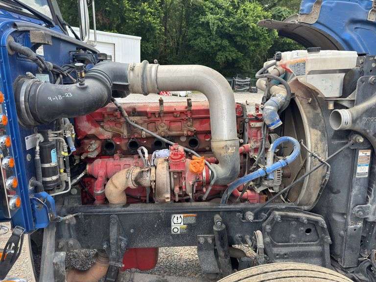 2020 Peterbilt 389 Tractor Truck