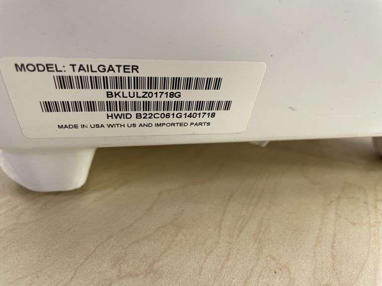Dish Tailgater Portable Satellite Antenna