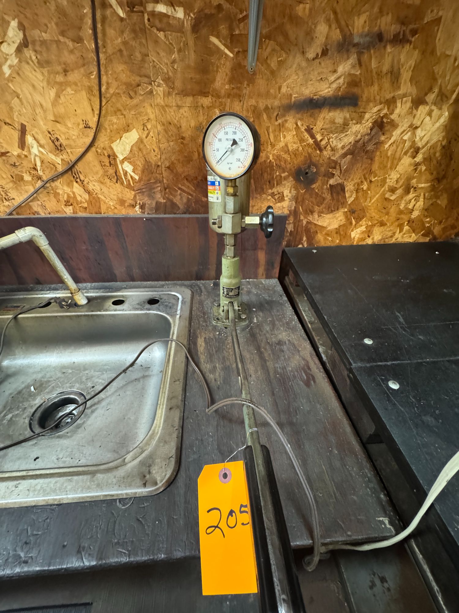 Lot image 3