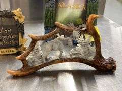 Alaska Decor