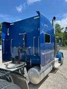 2020 Peterbilt 389 Tractor Truck