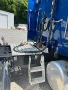 2020 Peterbilt 389 Tractor Truck