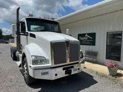 2016 Kenworth T880 Tractor Truck