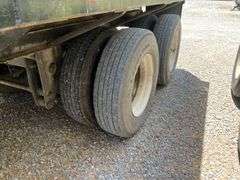 Black Metal Side Hopper Bottom Trailer