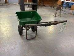 Scott's 2000 Push Fertilizer & Seed Spreader