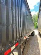 Black Metal Side Hopper Bottom Trailer