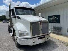 2015 Kenworth T880 Tractor Truck