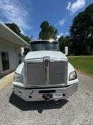 2016 Kenworth T880 Tractor Truck