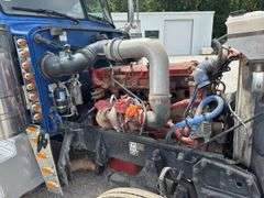 2020 Peterbilt 389 Tractor Truck