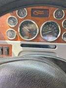2010 Peterbilt 384 Tractor Truck