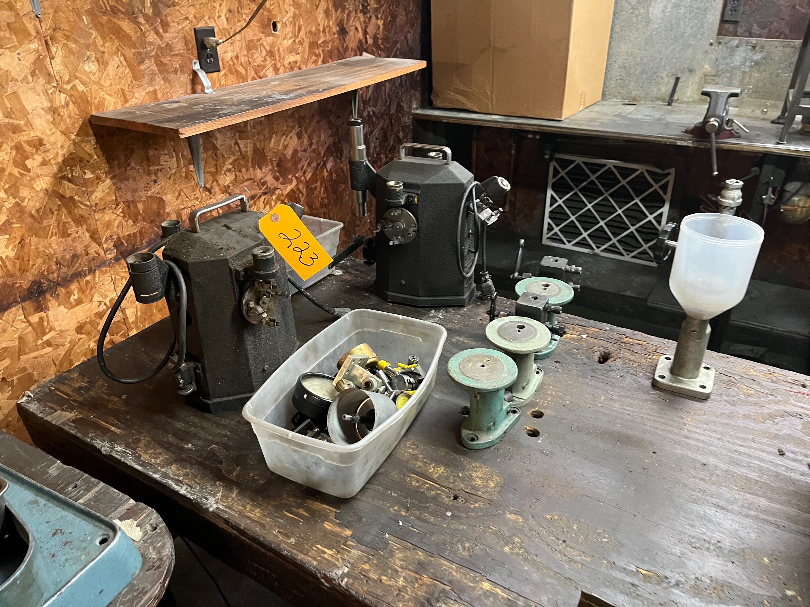 Lot image 3