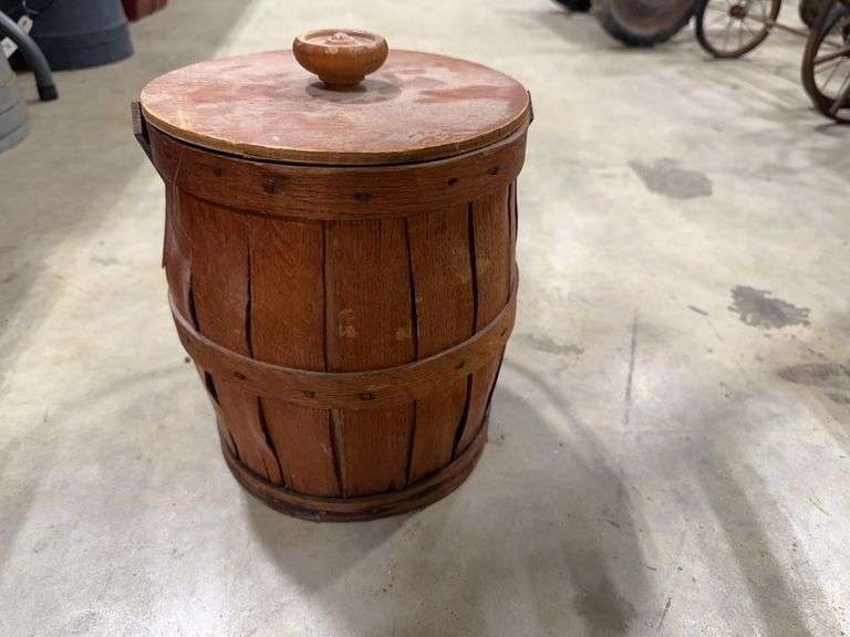 Peterboro Basket Co. New Hampshire Round Basket image