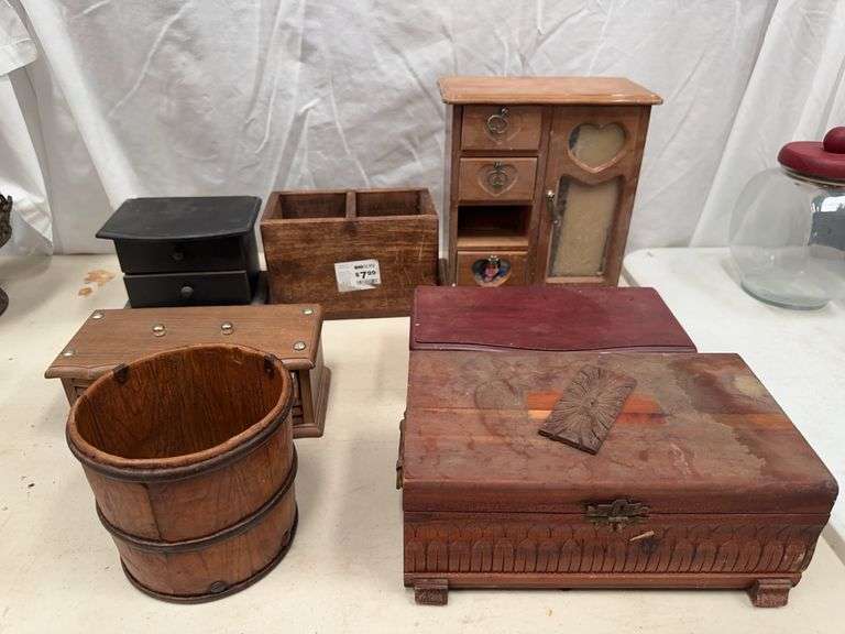 Collection of Decorative Wooden Boxes and Organizers image
