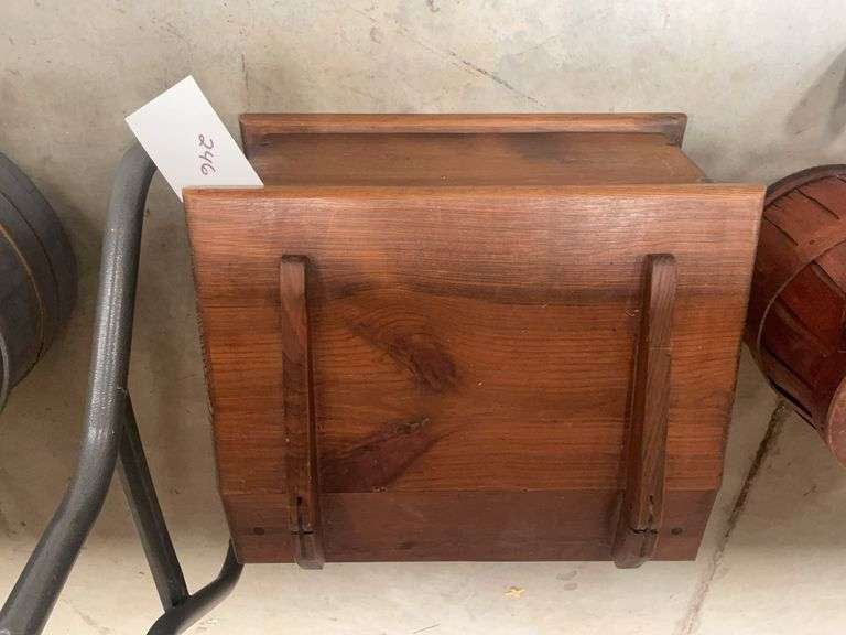 Wooden Wall Mount Box with Lid
