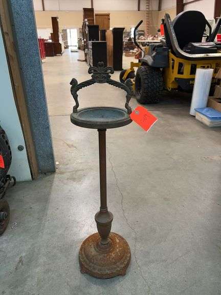 Cast Iron Smokers Stand with Lion Details