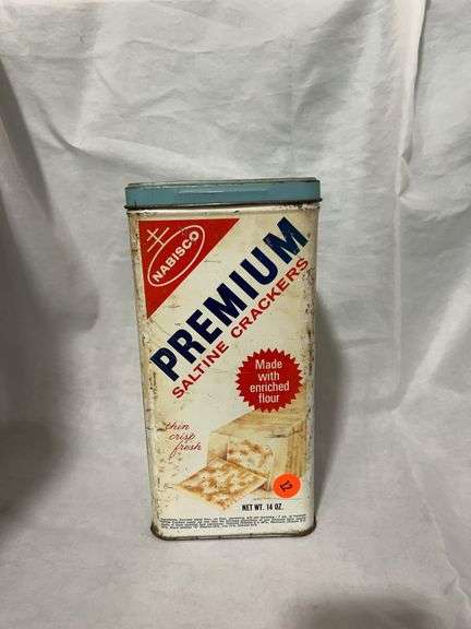 Nabisco Premium Saltine Cracker tin