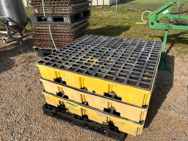 (3) Eagle Low Profile Containment Pallet image