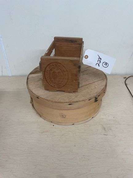 Wooden Valley Box Napa Wine Crate and Cheese Box image