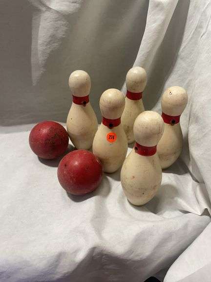 Wooden Toy Bowling Set with 6 Pins and 2 Balls image