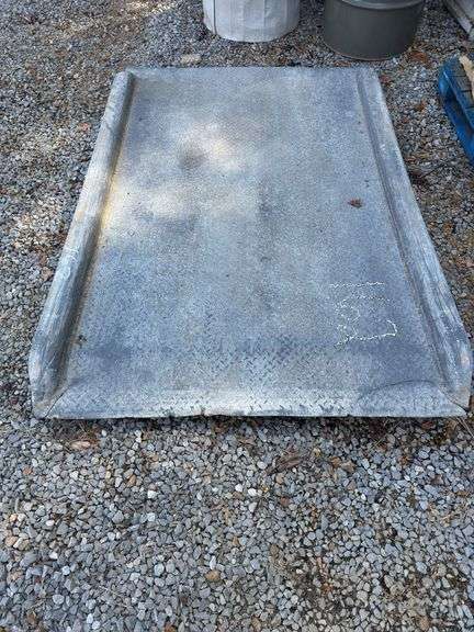 7' x 4'8" Dock Ramp Plate image