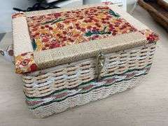Sewing Machine with Woven Sewing Box