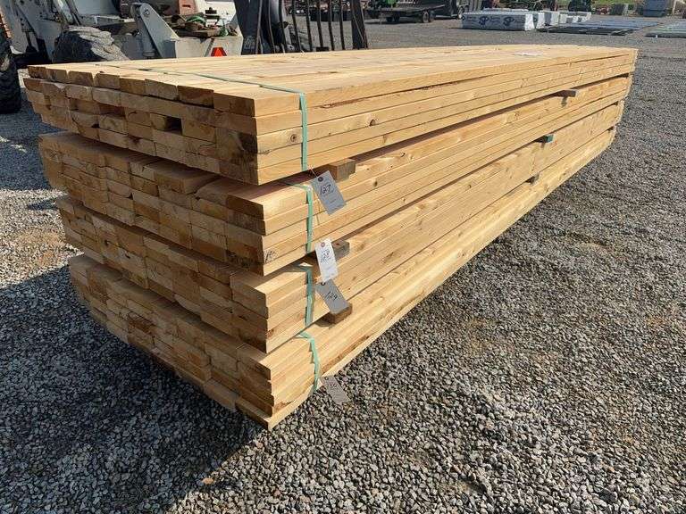 40 Pieces of Southern Yellow Pine Lumber - 2" x 6" x 16' image
