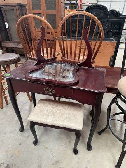 Burgundy Vanity Table with Stool and Mirror image
