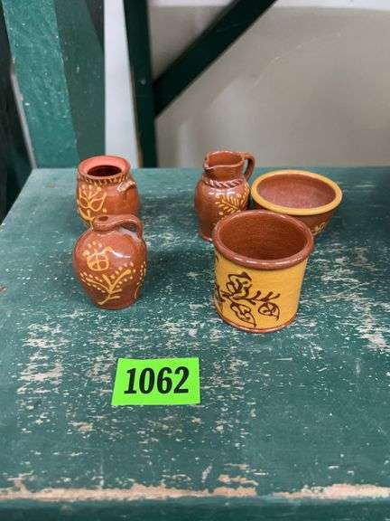 2003 Karen Cahill Miniature Pottery Set image