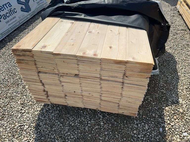 216 Pieces of Western Woods German Lap Siding,  1" x 8" x 10'. image