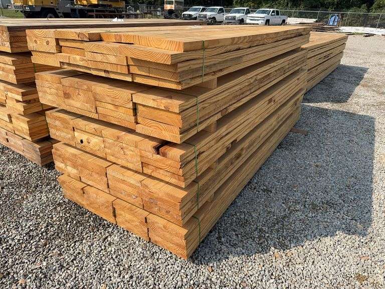 20 Pieces of Southern Yellow Pine Lumber - 2"x12"x10' image