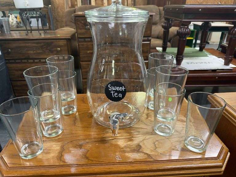 Glass Drink Dispenser with Eight Glasses image