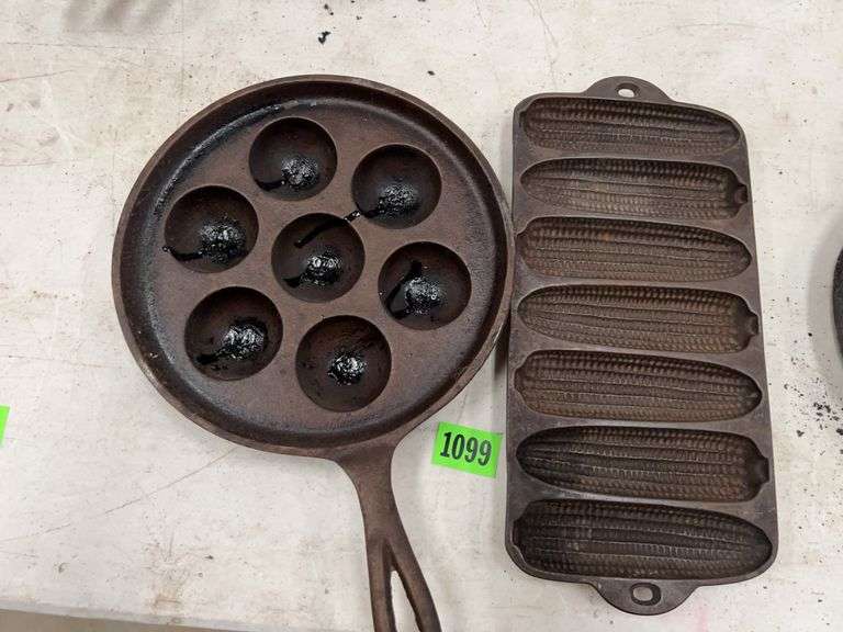 Cast Iron Cornbread and Aebleskiver Pan image