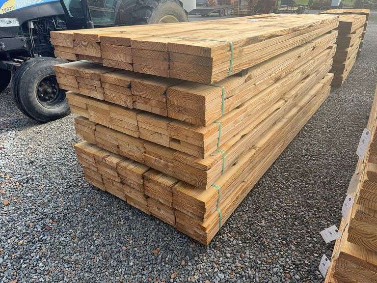 20 Pieces of Southern Yellow Pine Lumber - 2"x10"x12' image