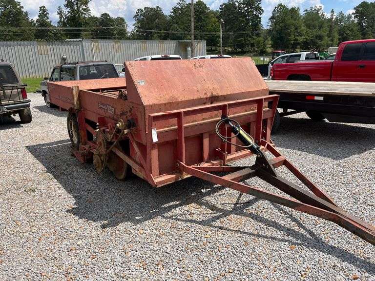 Bermuda King 685 Sprig Planter image