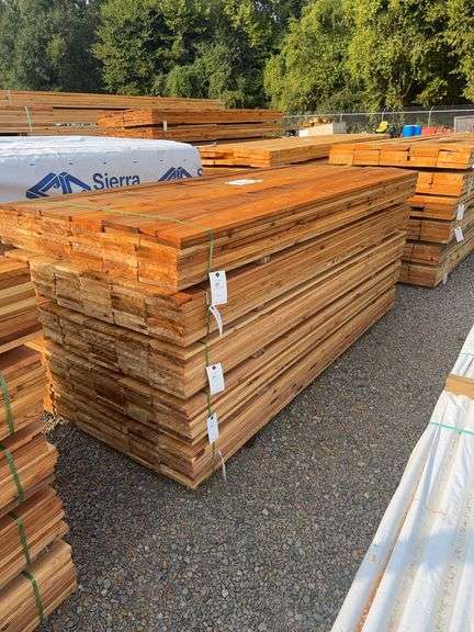 Western Red Cedar Lumber - 1"x8"x8' - 60 Pieces image