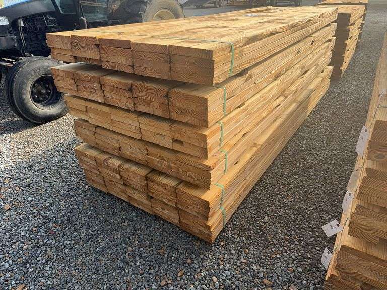 20 Pieces of Southern Yellow Pine Lumber - 2"x10"x12' image