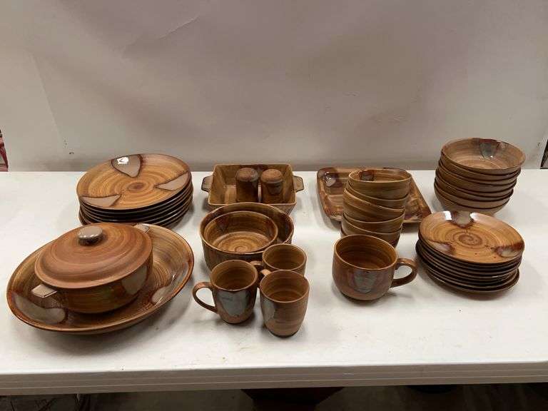 Sango Splash 4951 China Dinnerware Set image