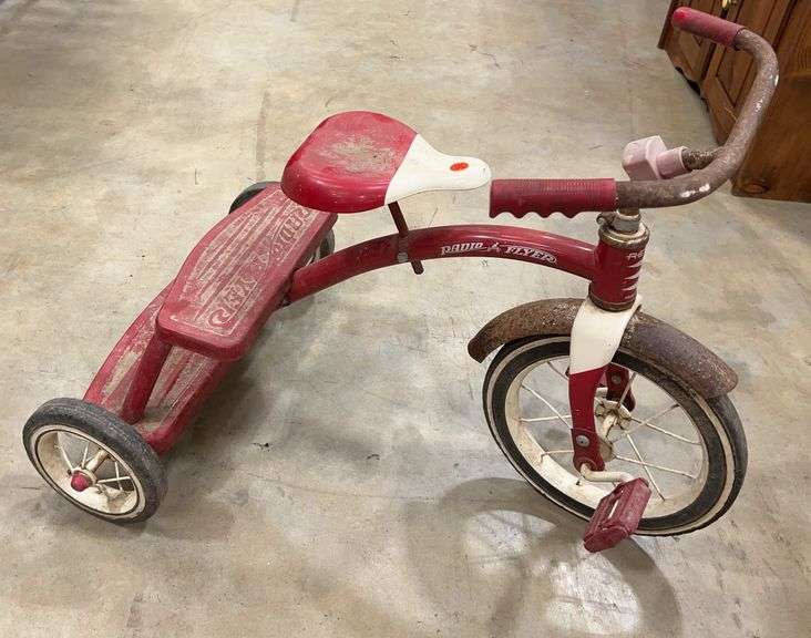 Radio Flyer Tricycle image