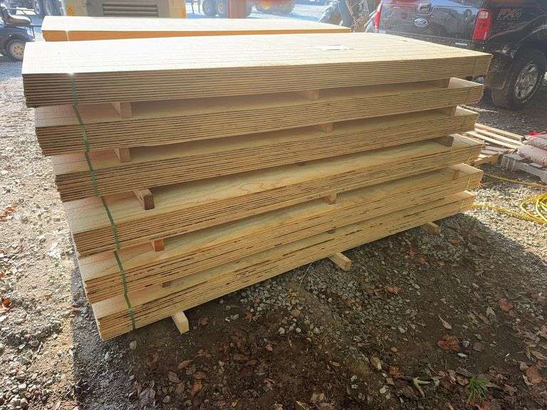 12 Sheets of T1-11 1 1/32" x 4' x 8' Pine Siding image