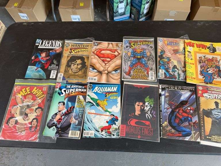 Lot of DC & Marvel Comic Books: 12 image
